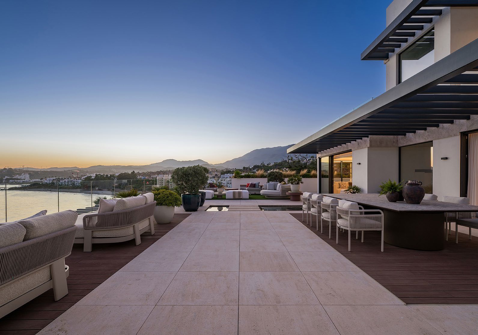 Stella Penthouse - Atelier 4 by Ikkil Bay - Image 4